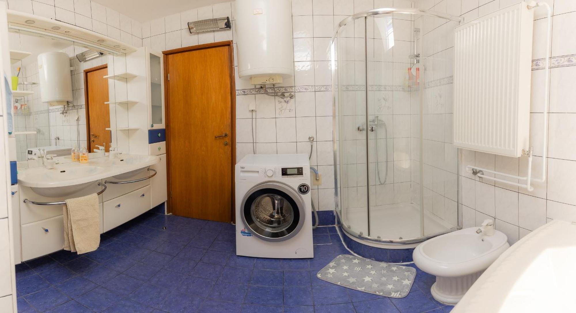 Rooms Kozarje Λιουμπλιάνα Εξωτερικό φωτογραφία
